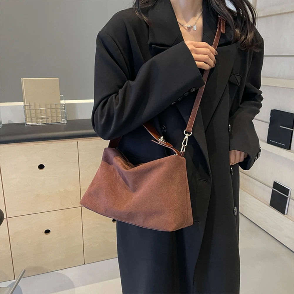 Zipper Faux Suede Pillow Shoulder and Crossbody Bags Simple Solid High Quality Handbags for Women 2024 Fashion Classic Versatile