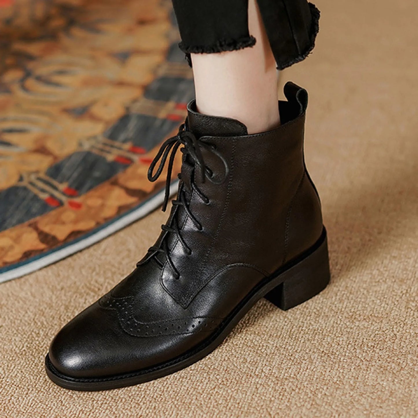 Zipper Thick Heel Snowy Villi Leather Short Boots